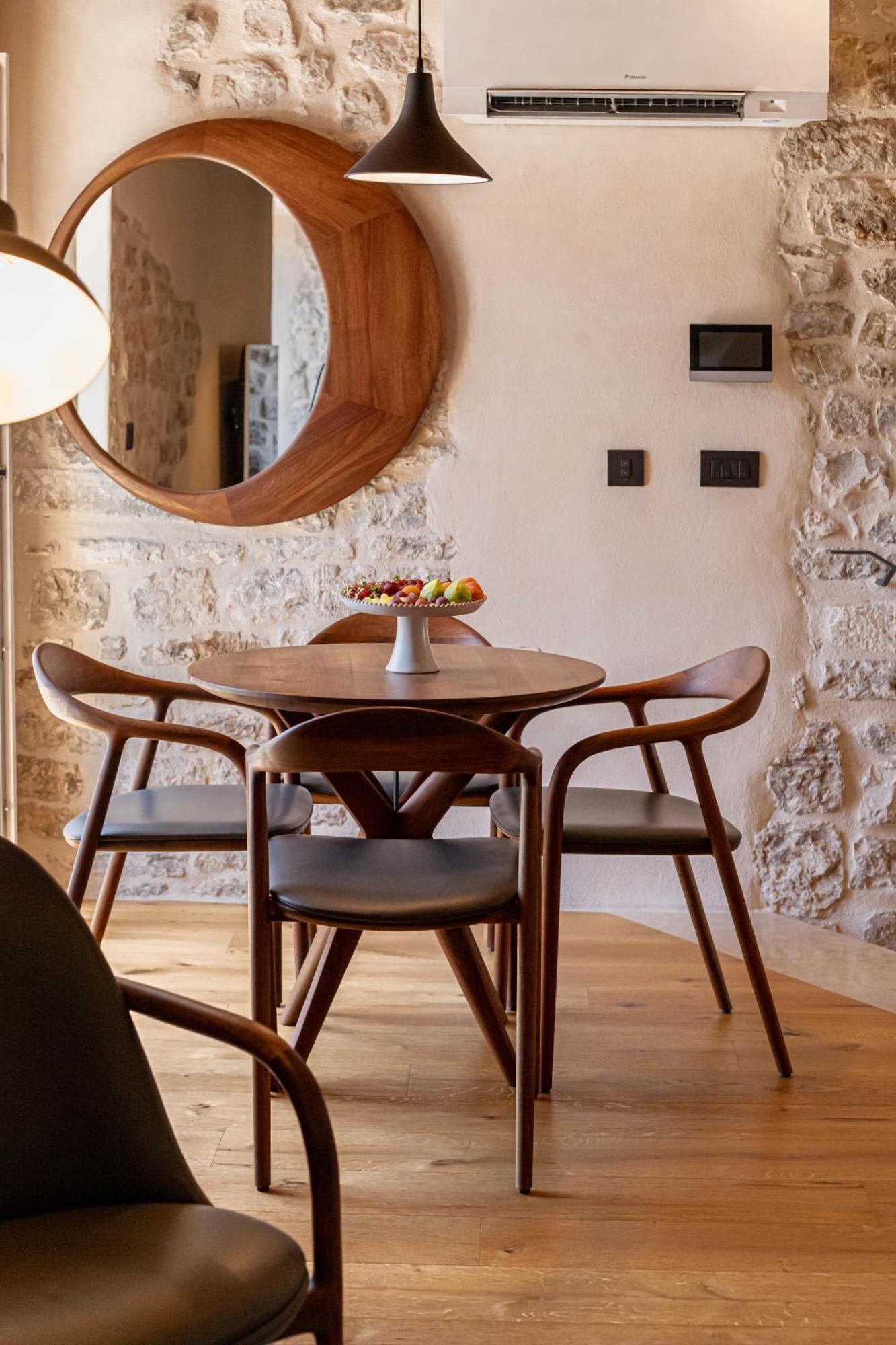 Porta Maestra Apartman *
